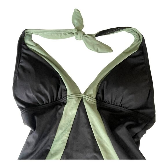 Vince Camuto Slimming Halter One Piece Bathing Suit Swimwear Size 6 - Picture 2 of 5